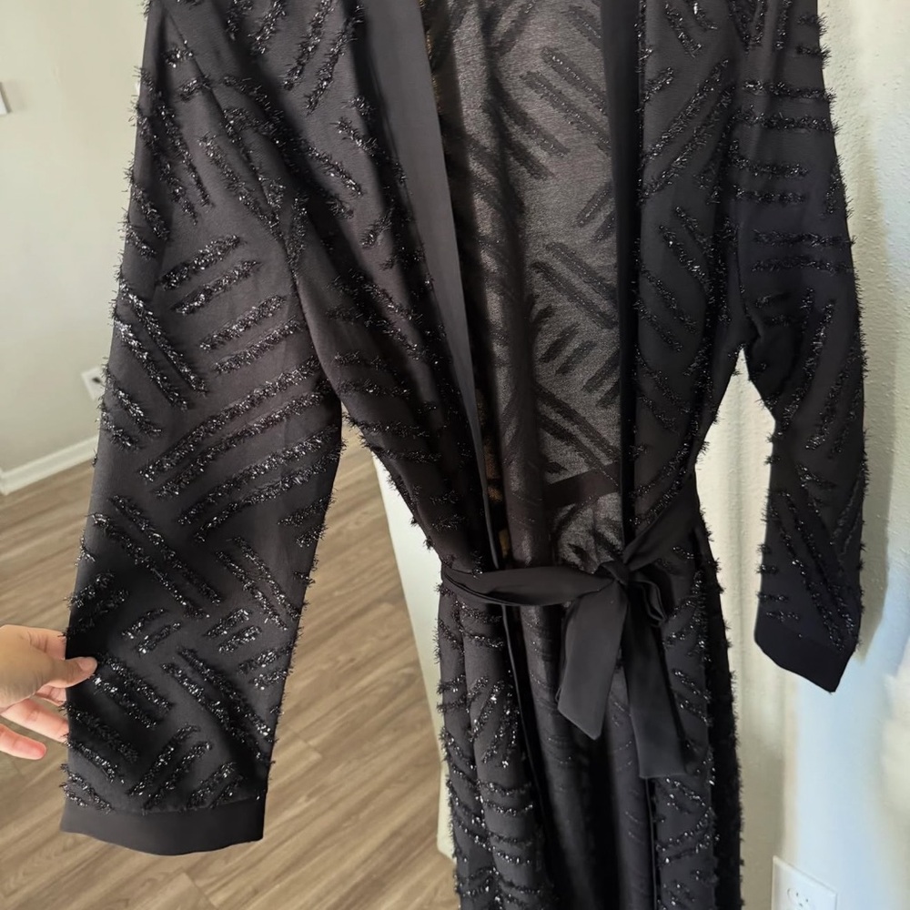 Chic Black Textured Maxi Dress